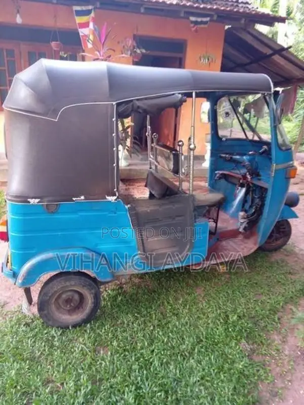 Bajaj RE 2006