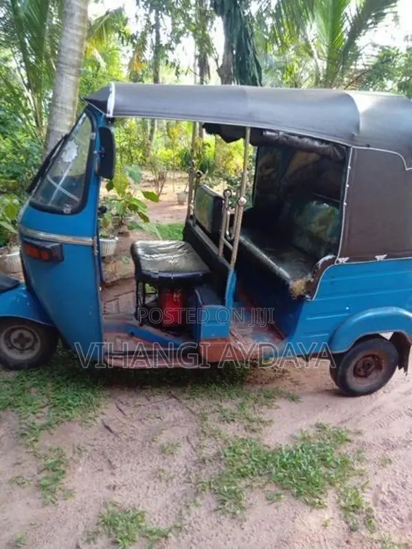 Bajaj RE 2006