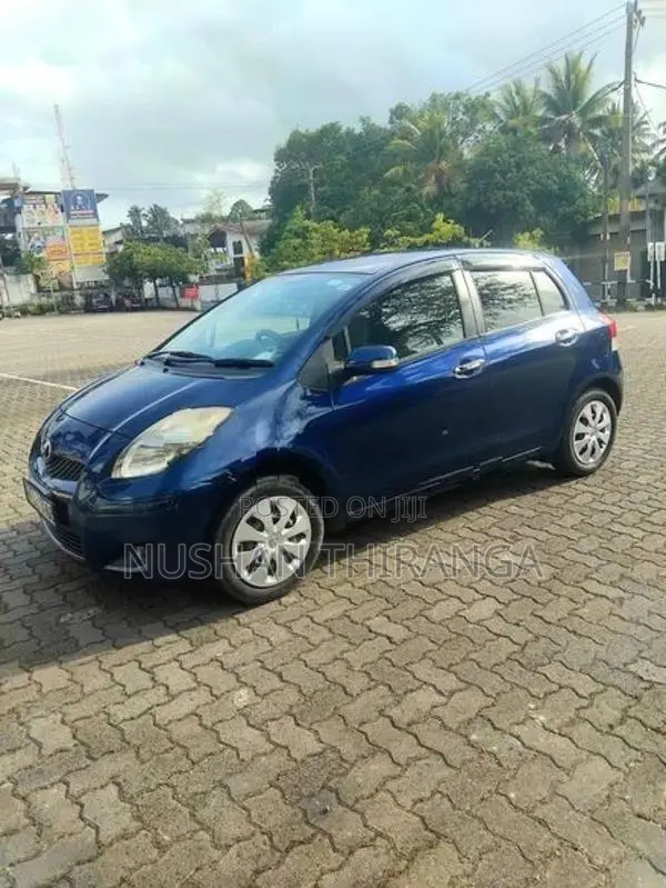 Toyota Vitz 2007