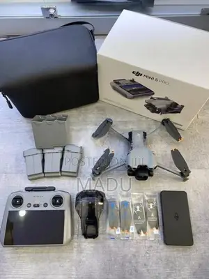 DJI Mini 5 Pro Combo Plus
