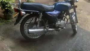Bajaj Boxer 2005