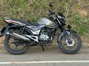 Bajaj Discover 125 2015
