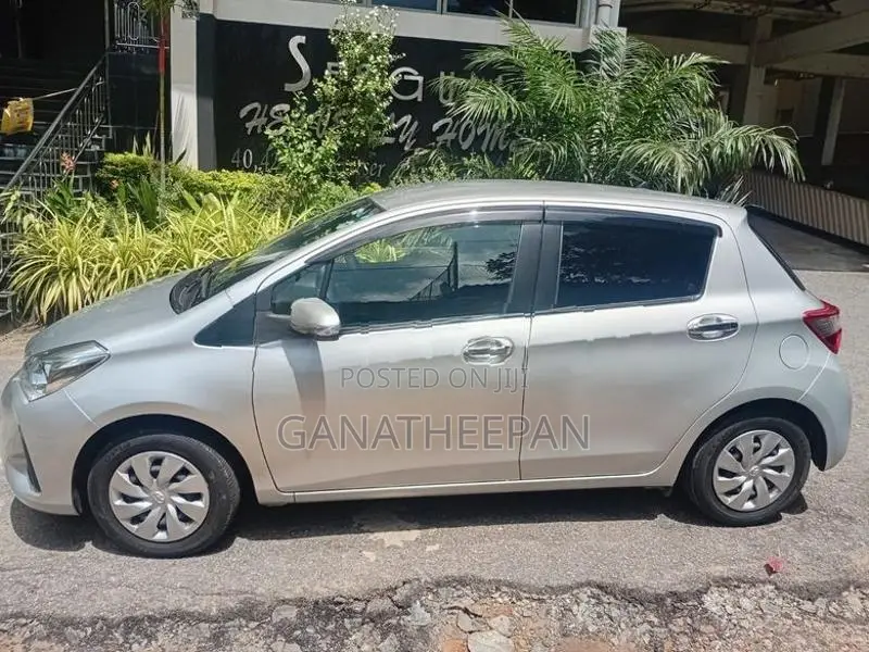 Toyota Vitz 2017