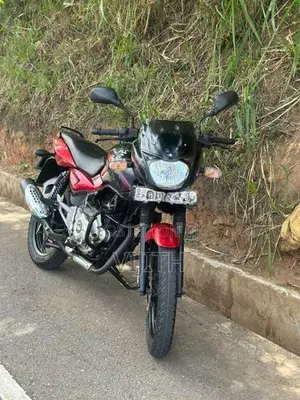 Bajaj Pulsar 150 2016