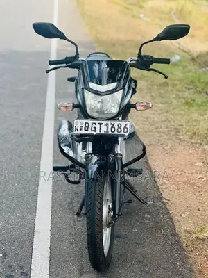 Bajaj Platina 100 2018