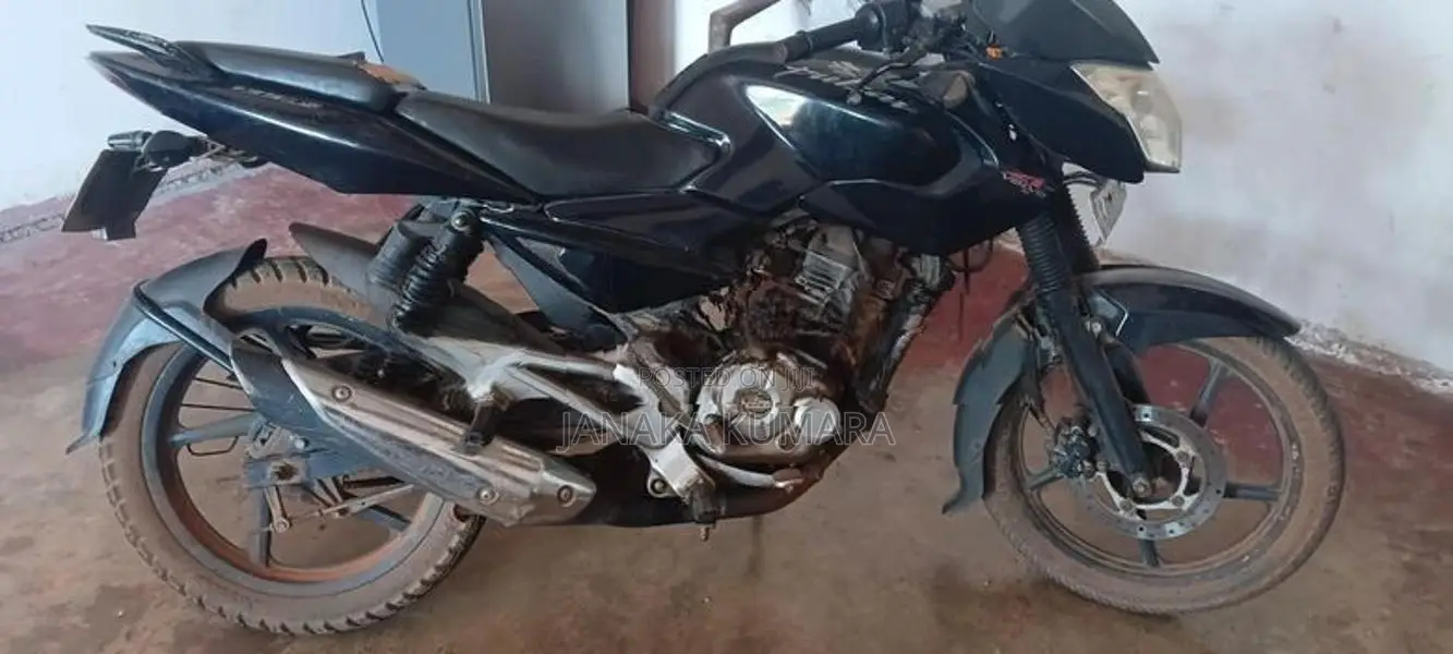 Bajaj Pulsar 135 2015