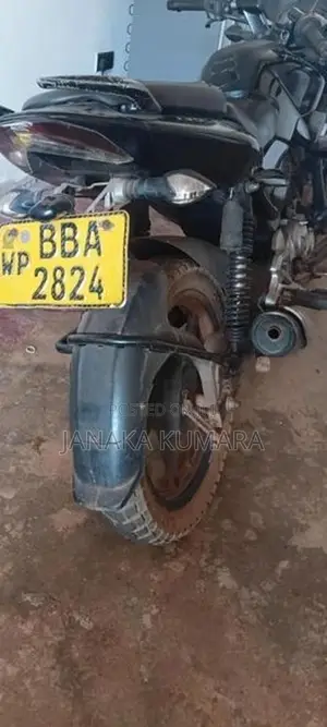Bajaj Pulsar 135 2015