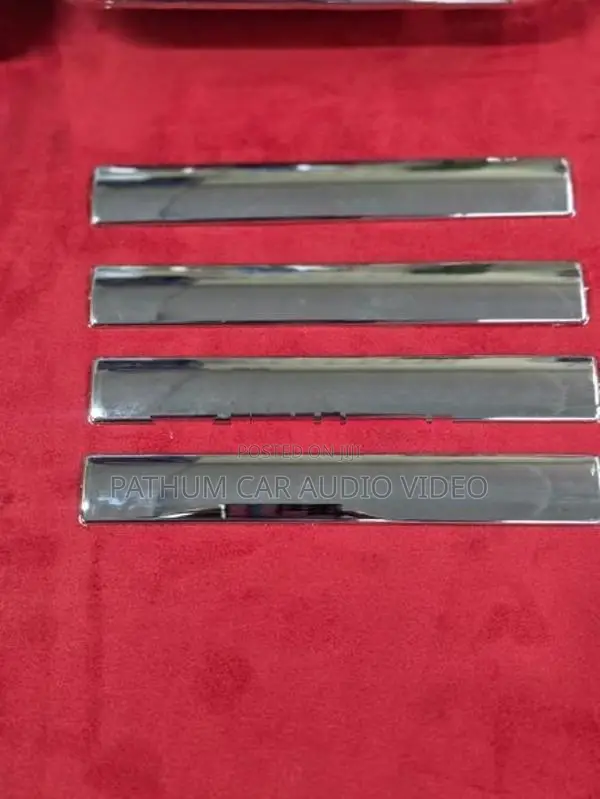 DA64 Every Door Handle Nickel Set