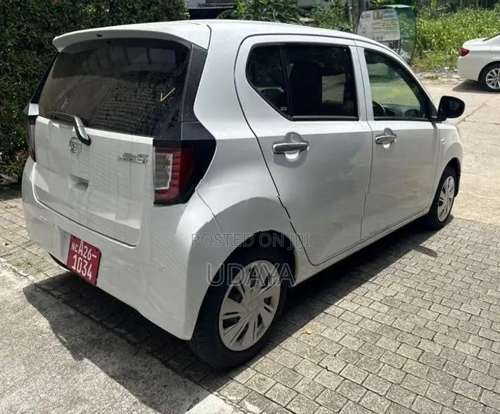 Daihatsu Mira X grade 2025