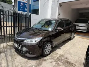 Toyota Axio X Grade 2015