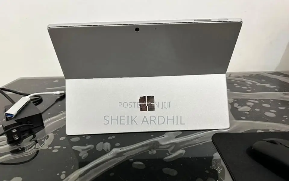 Microsoft Surface Pro 7-i7 16GB RAM 512GB SSD