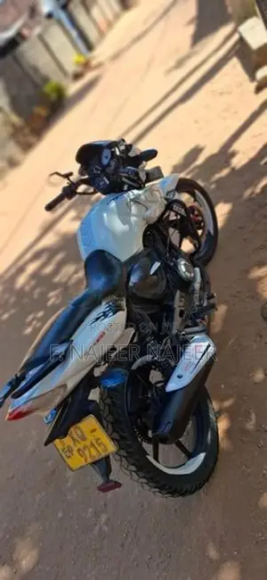 TVS Apache RTR 180 - 2013