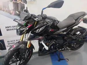 Bajaj Pulsar N160 Premium 2026