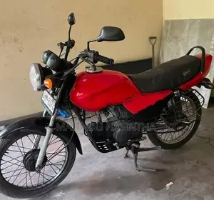 TVS Centra 2003