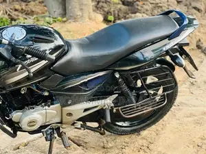 Bajaj Pulsar 150 2016