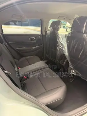 Honda Vezel Z primium 2026