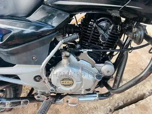 Bajaj Pulsar 150 2016