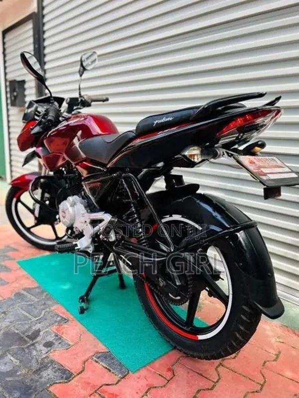 Bajaj Pulsar 135 2016
