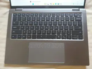 Dell Ultra 7 14.5 " Intel(R) Core(TM) 165U