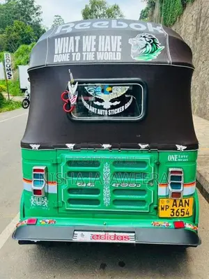 Bajaj RE 2014