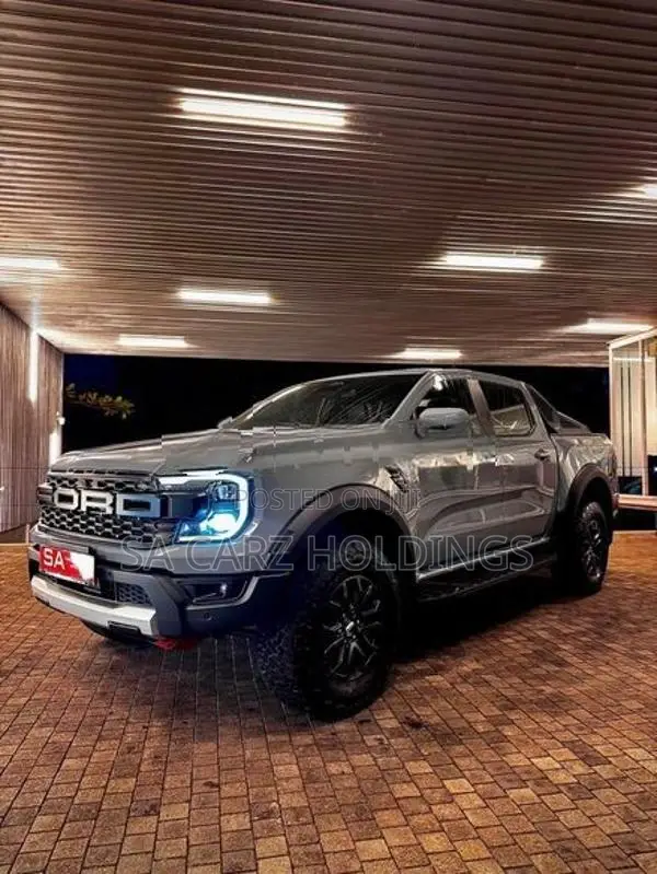 Ford Raptor Ranger 3.0L Twin-Turbo V6 2025