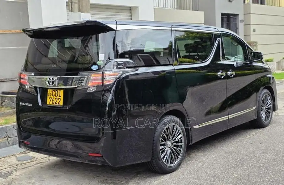 Toyota Vellfire 2017