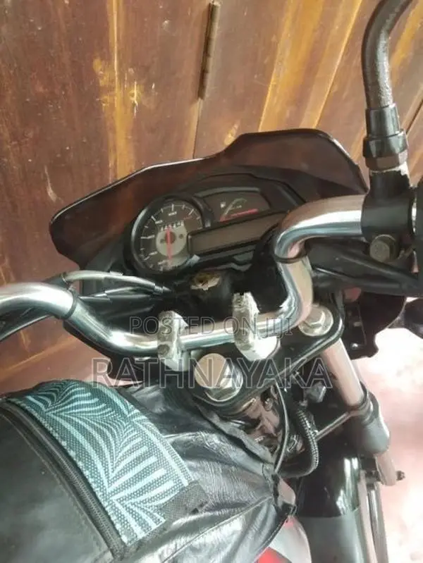 Bajaj Discover 125 2015