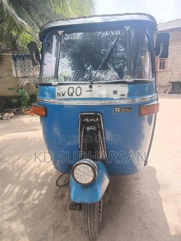 Bajaj RE 2008