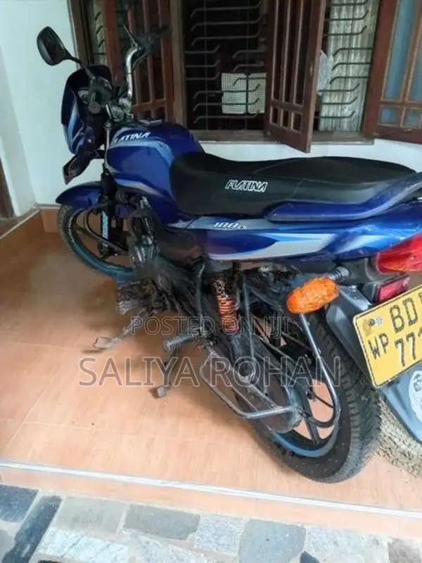 Bajaj Platina 110 ES 2016