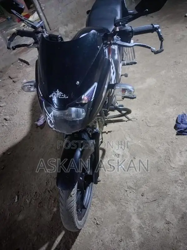 Bajaj Pulsar 150 2012