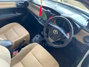 Toyota Axio 2014