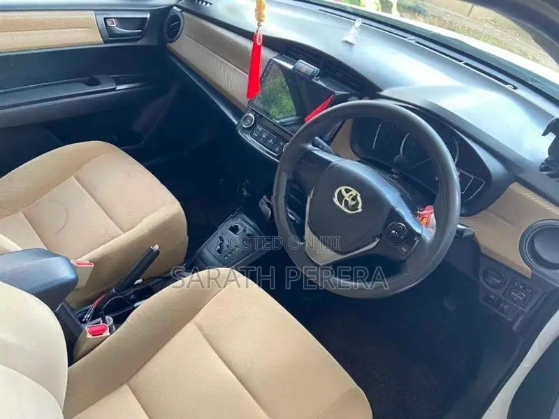 Toyota Axio 2014