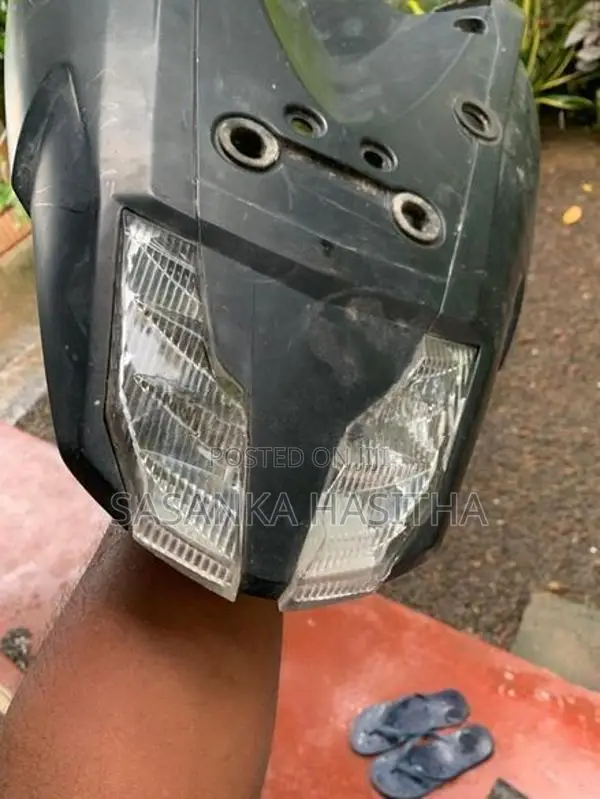 Seat Cowling with Brake Light