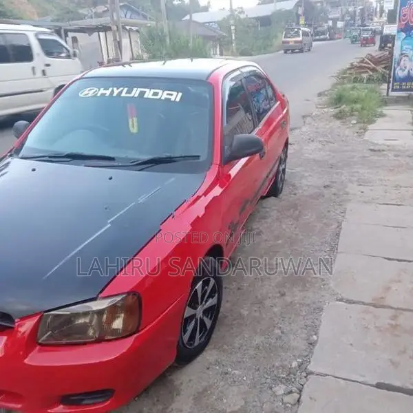 Hyundai Accent 2000