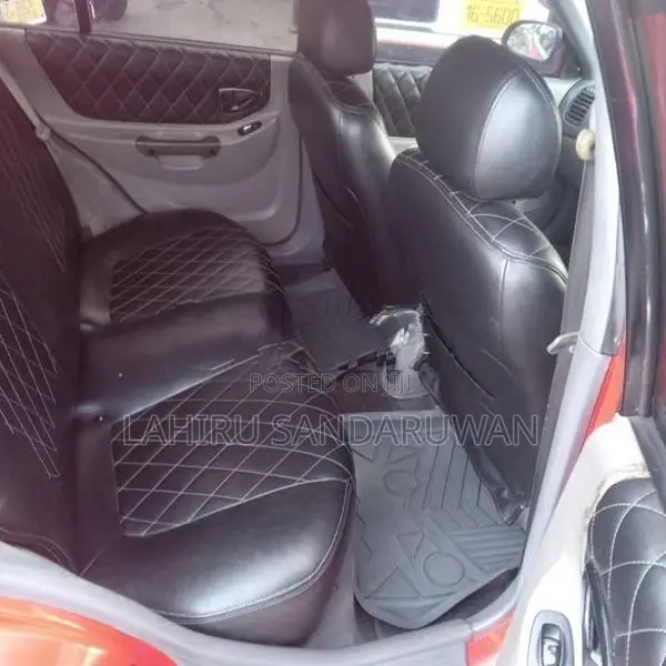 Hyundai Accent 2000