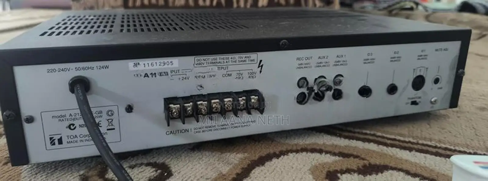 TOA Amplifier