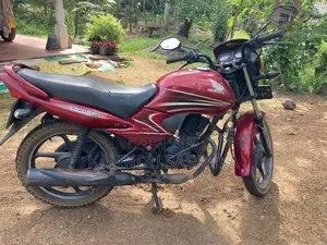 Honda Dream 2012