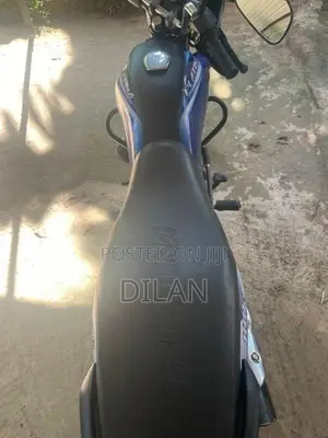 Bajaj Platina 100 ES 2015