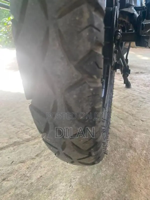 Bajaj Platina 100 ES 2015
