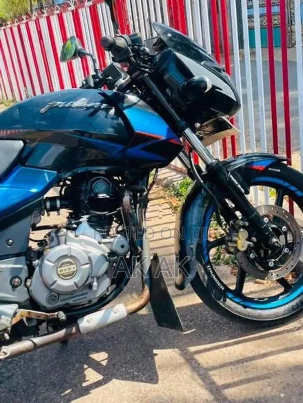 Bajaj Pulsar 150 2018