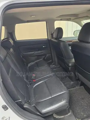 Mitsubishi Outlander 2014