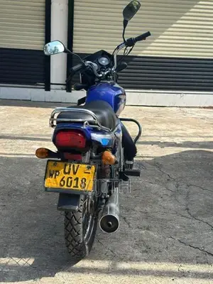 Bajaj CT100 2008