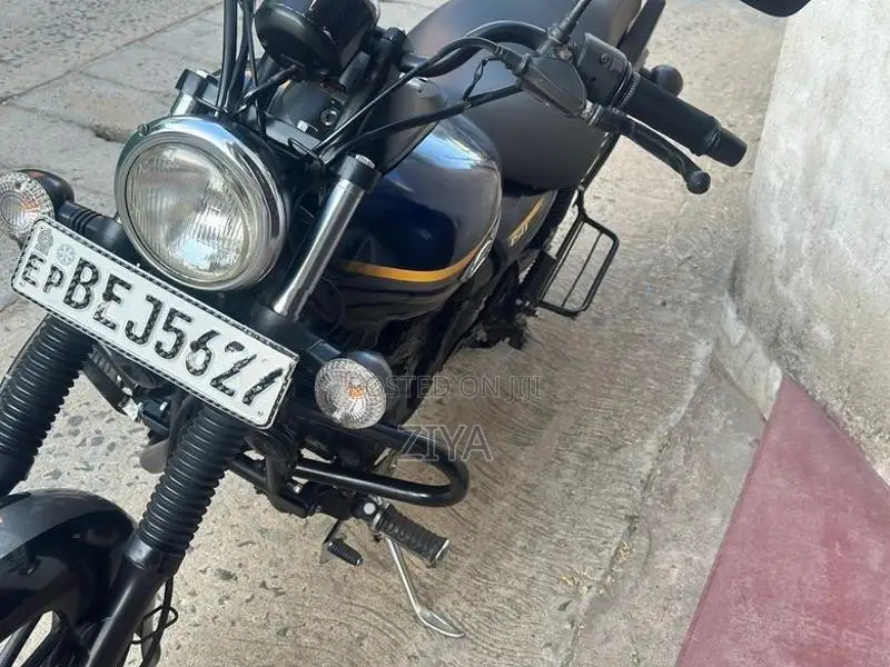 Bajaj Avenger Street 149 2016