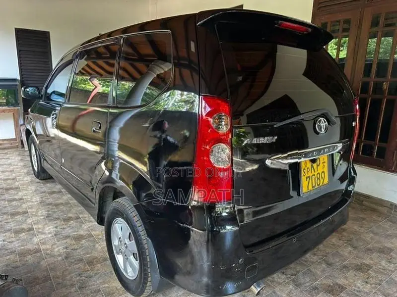 Toyota Avanza G 2011