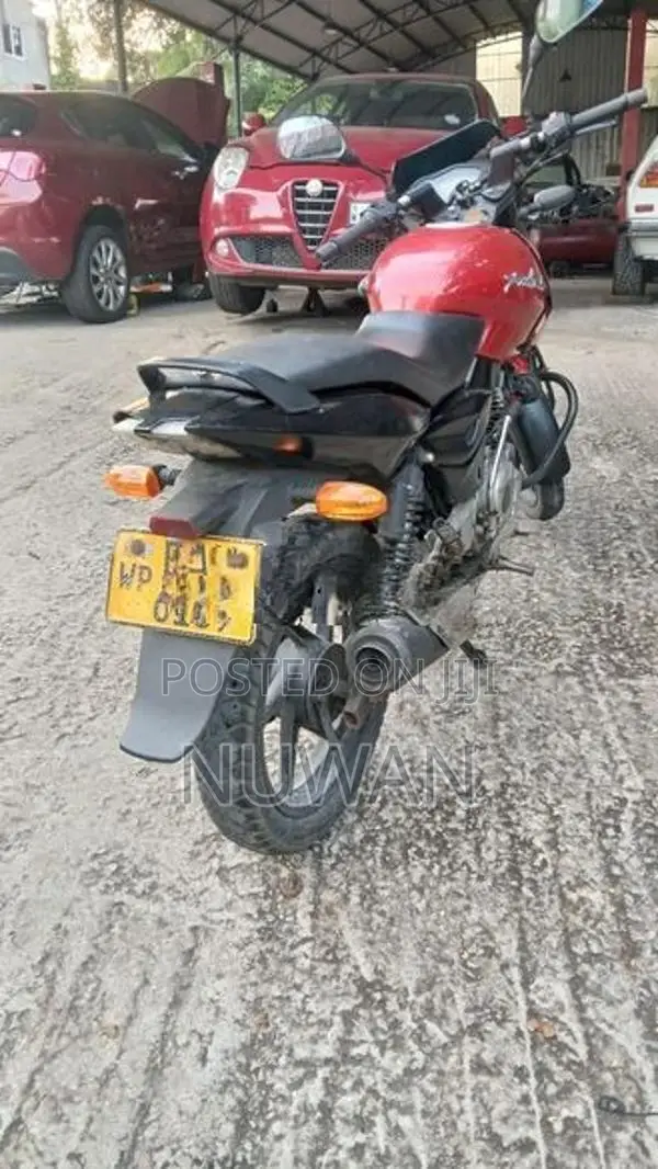 Bajaj Pulsar 150 2014