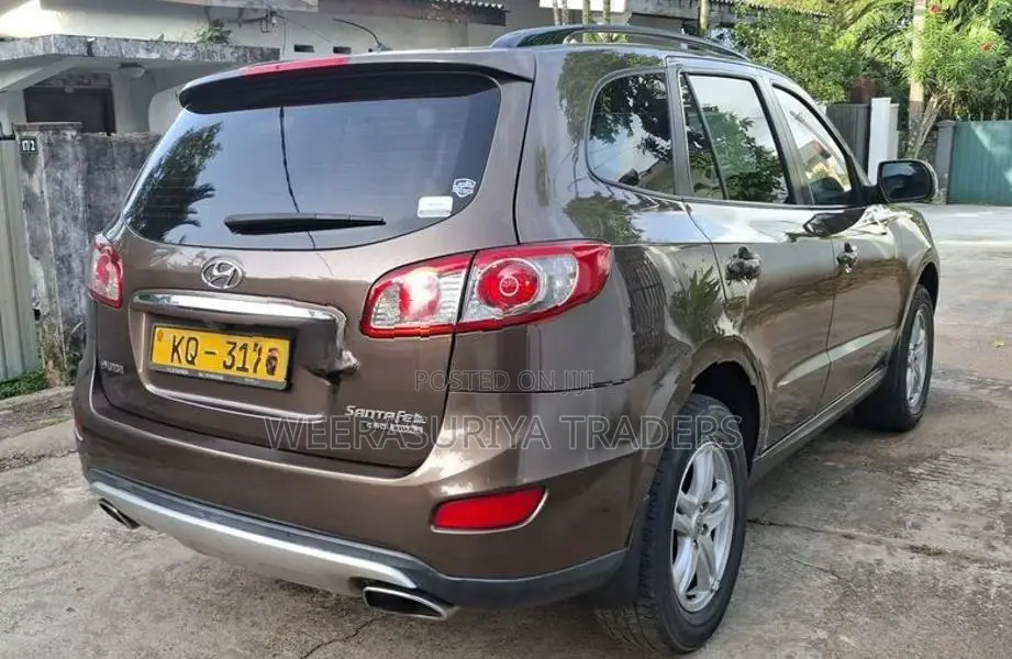 Hyundai Santa Fe 2011
