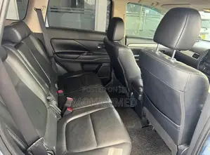 Mitsubishi Outlander PHEV Aspire 2014