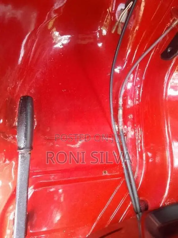 Bajaj RE 2018