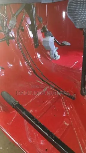Bajaj RE 2014