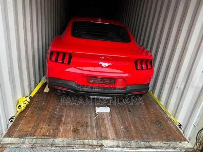 Ford Mustang 2025